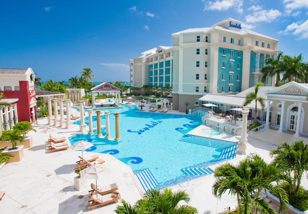 Sandals Royal Bahamian All Inclusive - Couples Only, Nassau – Prezzi  aggiornati per il 2023