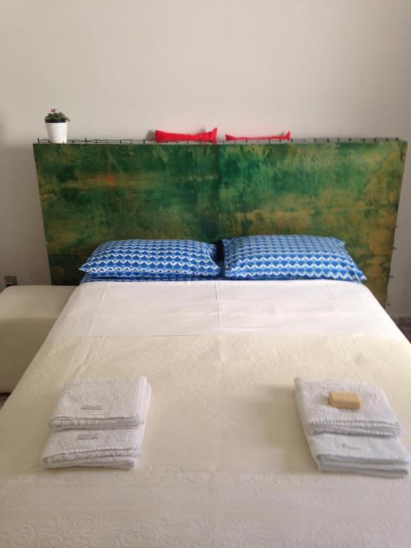  Casa da Lili-ESPAÇO INDEPENDENTE E PRIVATIVO