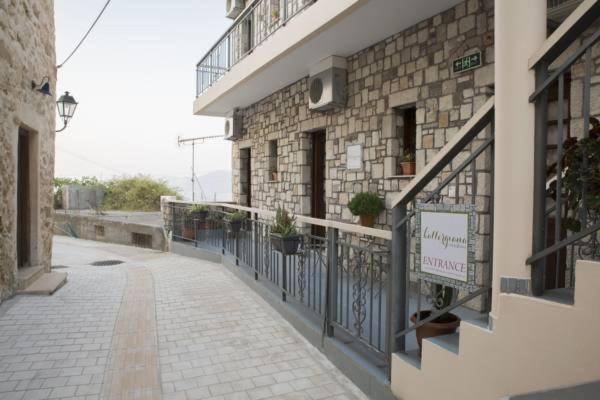 Fotografie z fotogalerie ubytování Kallergiana Studios v destinaci Kissamos