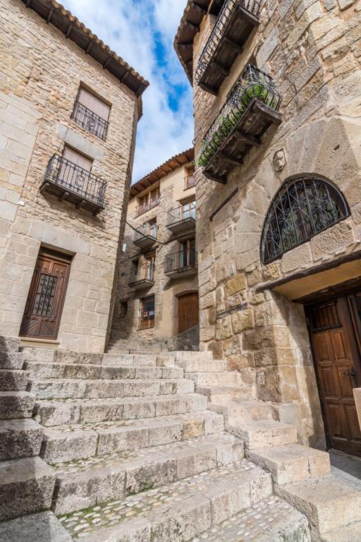 Apartamentos Plaza Mayor, Valderrobres – Updated 2022 Prices