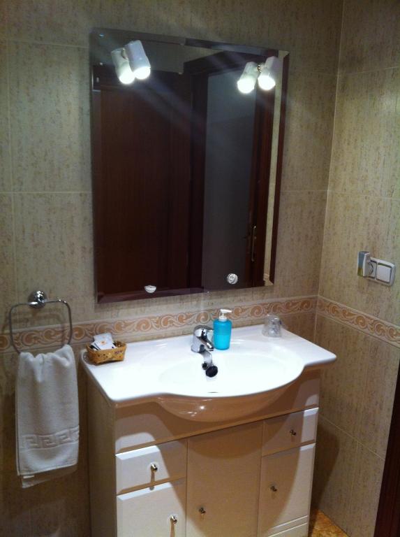 Hostal El Puerto - Habitación Gemela