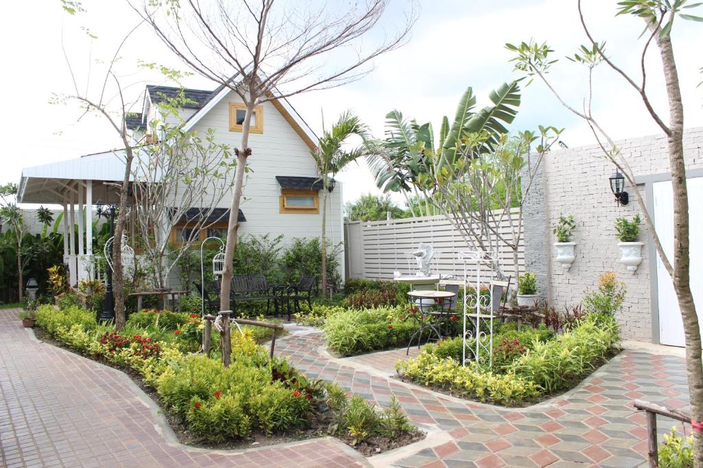 Zahrada ubytování At Residence Suvarnabhumi Hotel