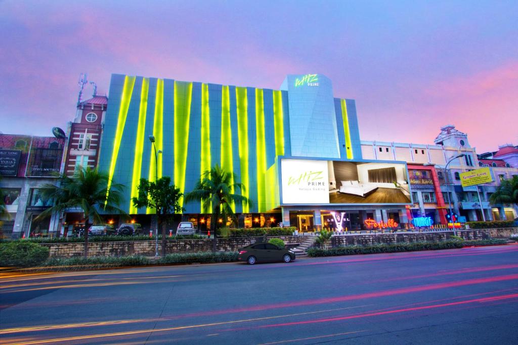 Imagen de la galería de Whiz Prime Hotel Kelapa Gading, en Yakarta