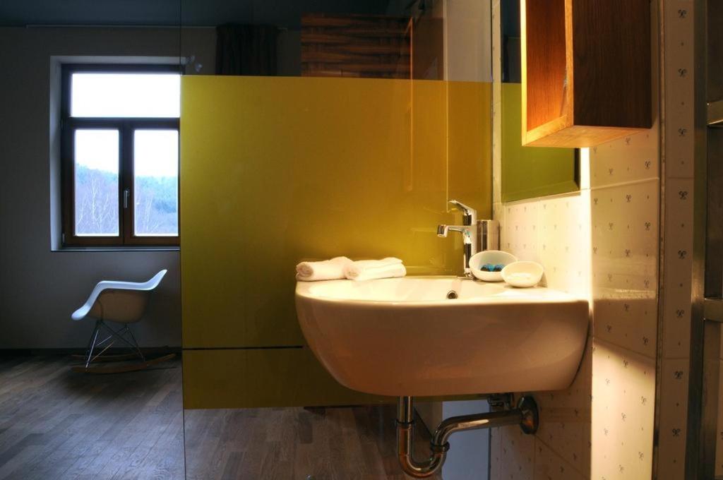 Koupelna v ubytování Hotel Kokořín
