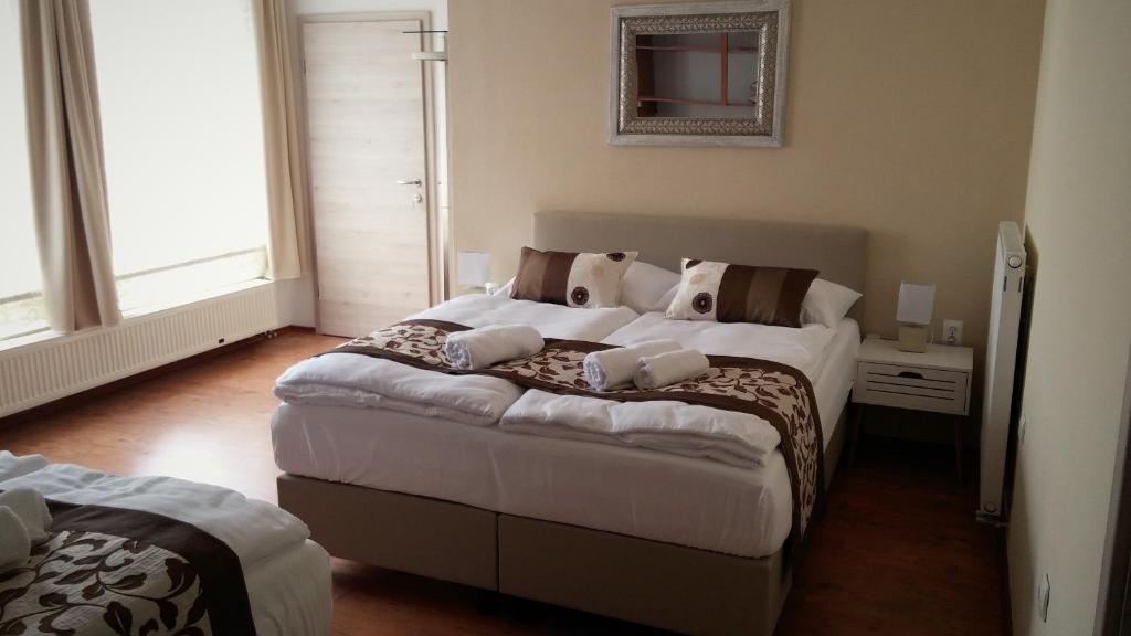 Postel nebo postele na pokoji v ubytování Yellow Dreamhouse