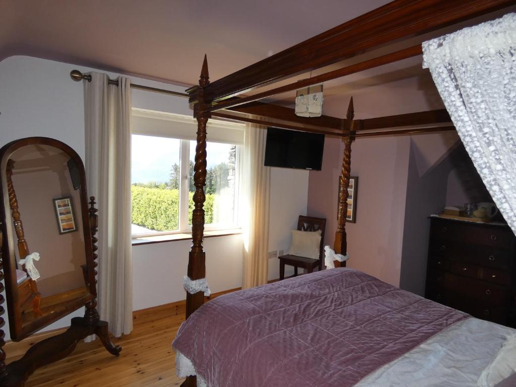 Postel nebo postele na pokoji v ubytování Aghadoe View Bed & Breakfast