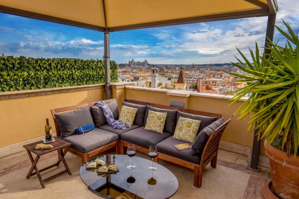 A balcony or terrace at Lf View