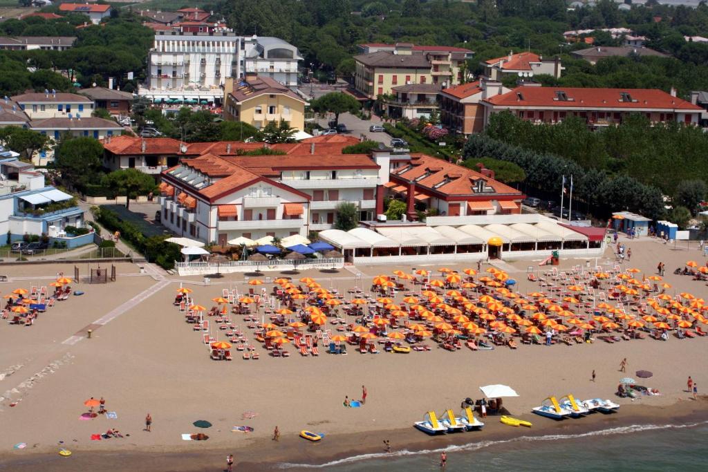 Pláž u hotelu
