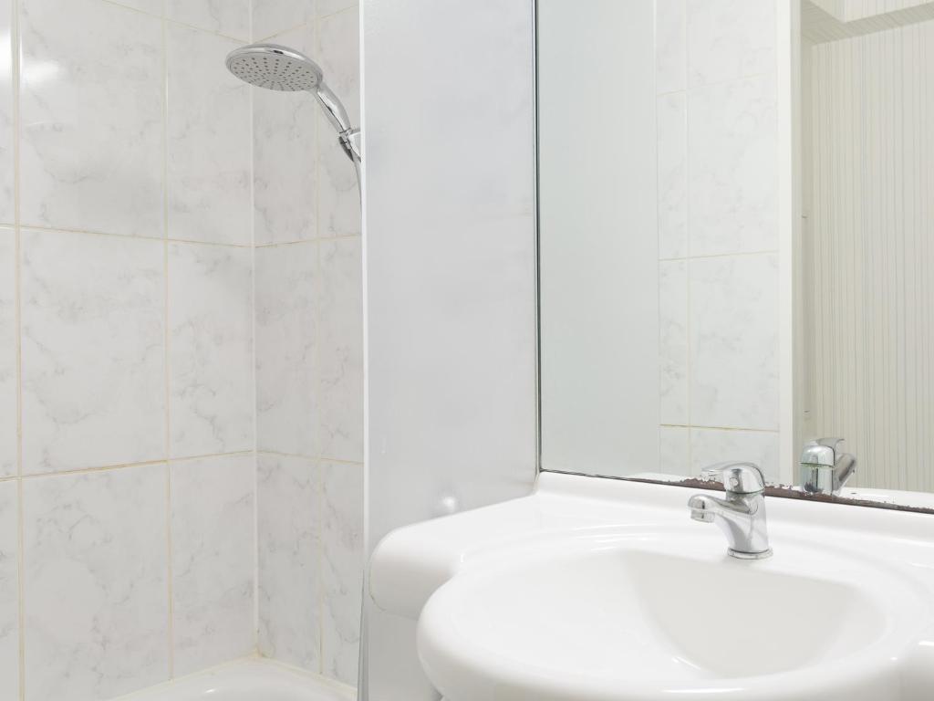 Koupelna v ubytování B&B HOTEL Nancy Frouard
