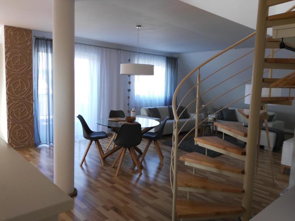 Posezení v ubytování Ferienwohnung Prestige 1
