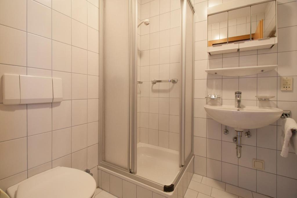 A bathroom at Appartements Christophorus