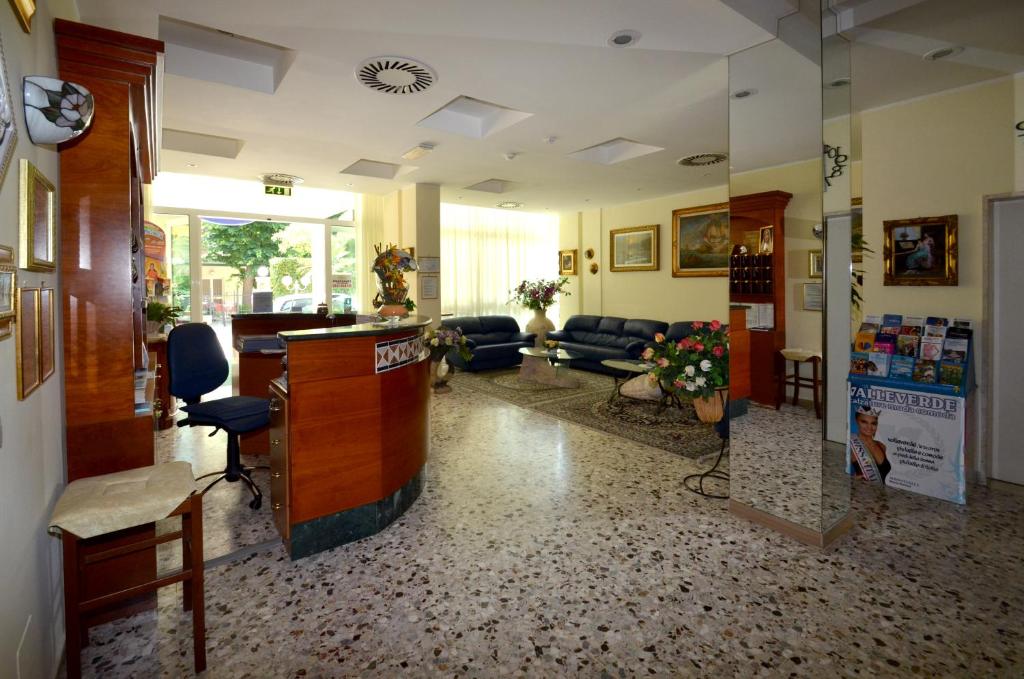 Hotel Cristina Hospitality Centrale - Resim 22