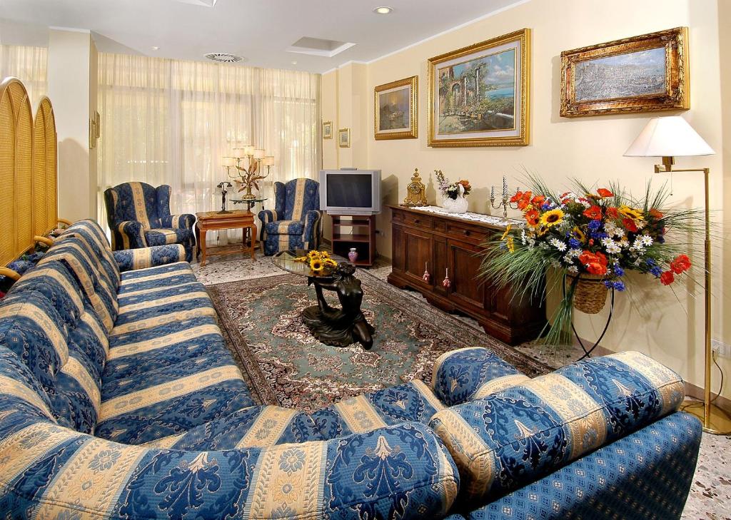 Hotel Cristina Hospitality Centrale - Resim 27