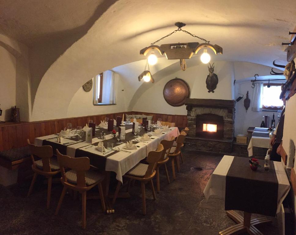 Fotografie z fotogalerie ubytování Albergo Lardi v destinaci Le Prese, Poschiavo