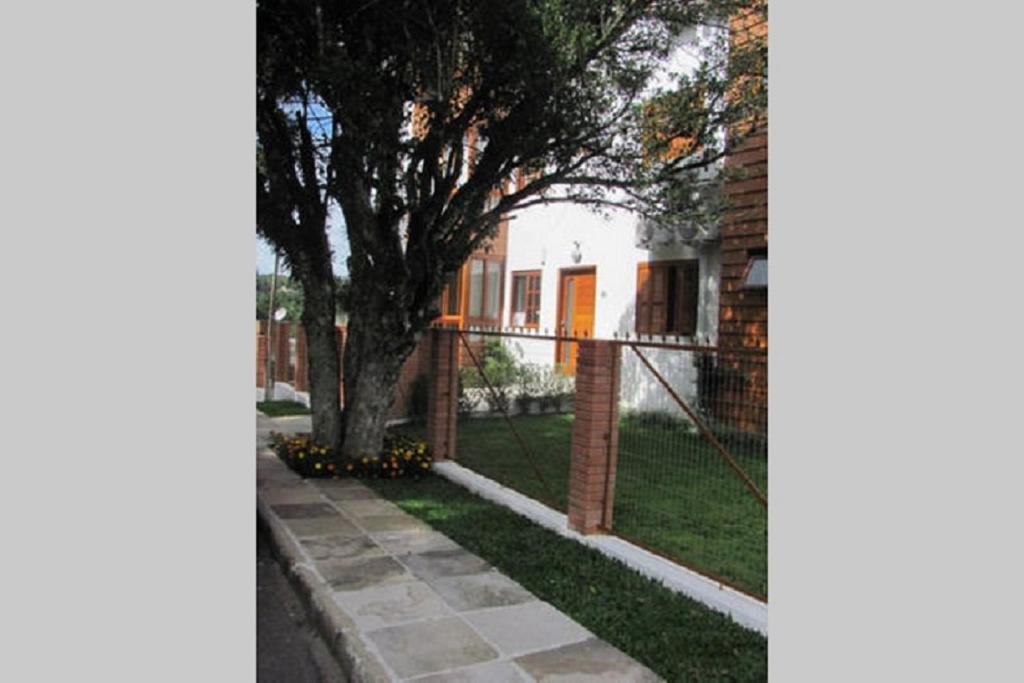 Apartamento em Gramado - Vista para o Vale  Apartamento em Gramado - Vista para o Vale