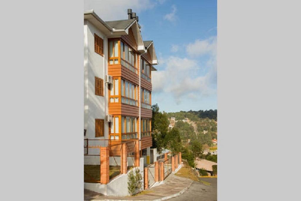 Apartamento em Gramado - Vista para o Vale  Apartamento em Gramado - Vista para o Vale