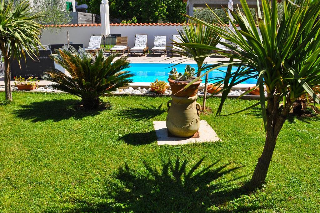 Basen w obiekcie Villa Vanilla with Heated Pool lub w pobliżu