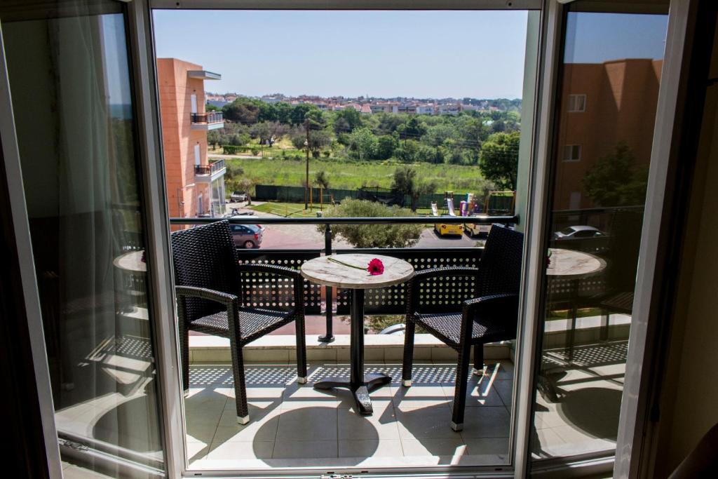 Balkon lub taras w obiekcie Thalassa Apart Hotel