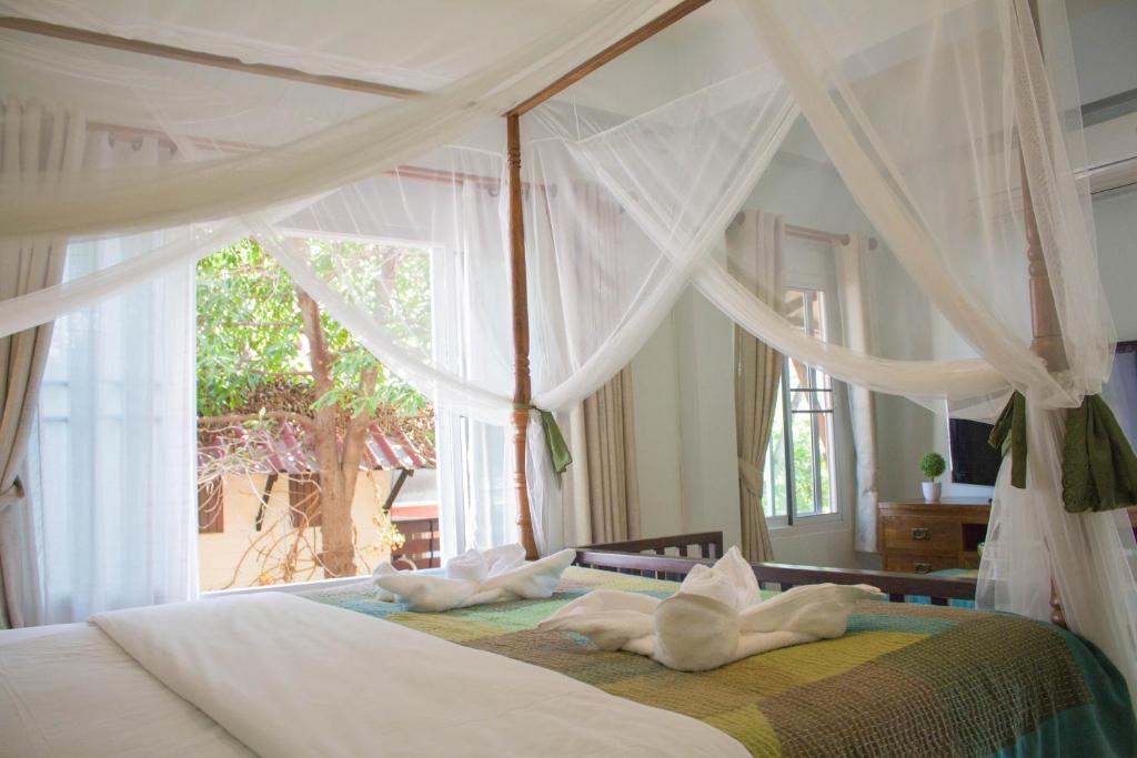 Changmoi House (Little Village) - Quarto King Com Vista Templo