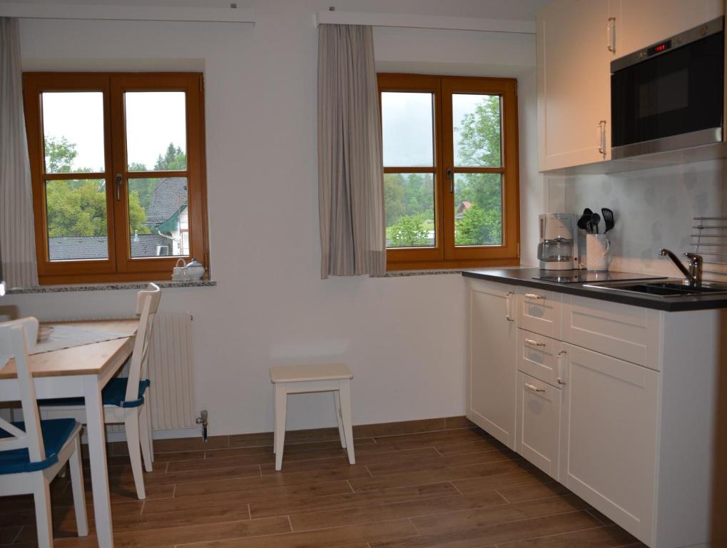 Kuchyň nebo kuchyňský kout v ubytování Bauernhof "Unteres Feld"
