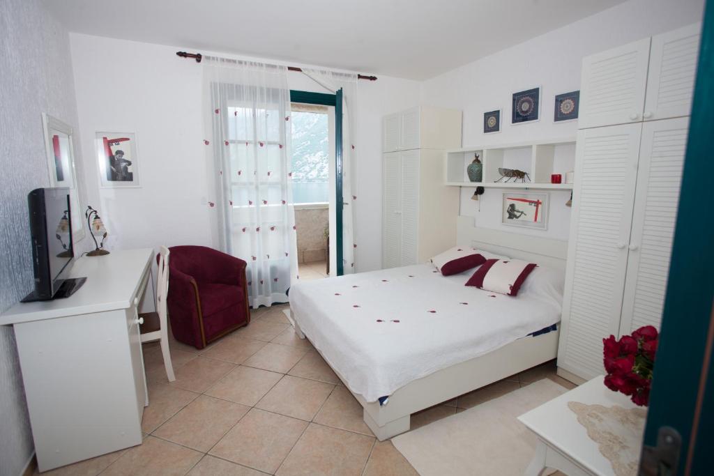 Boka Gardens Seaside Resort - 9