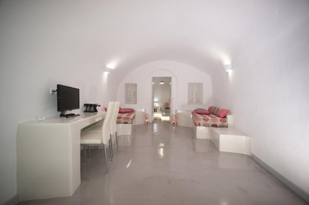 Lefteris Traditional Rooms - 16