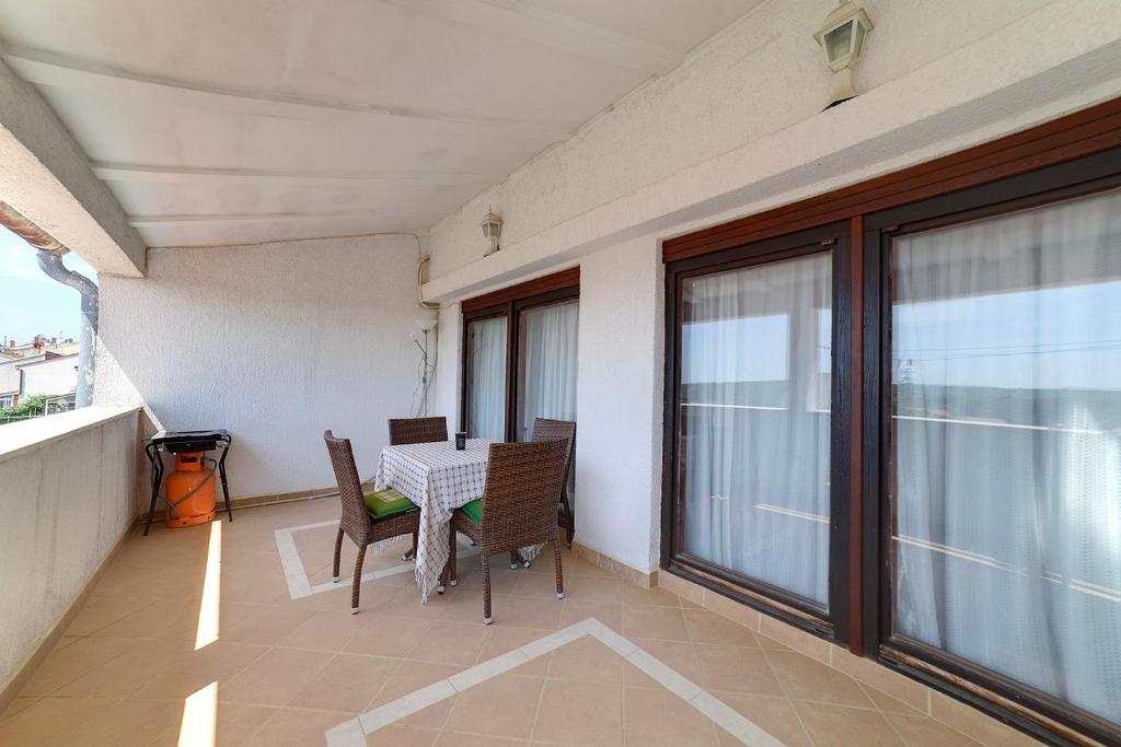 Balkon lub taras w obiekcie Apartments Tereza 1352