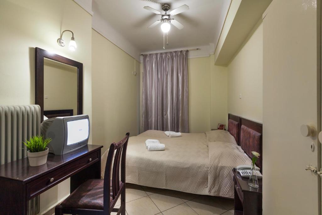 
Double or Twin Room with Private Bathroom
