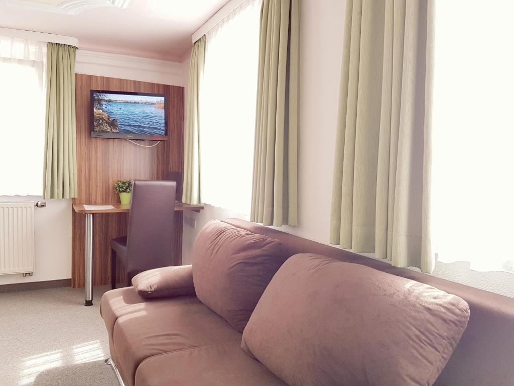 Posezení v ubytování Hotel Garni Goldene Traube