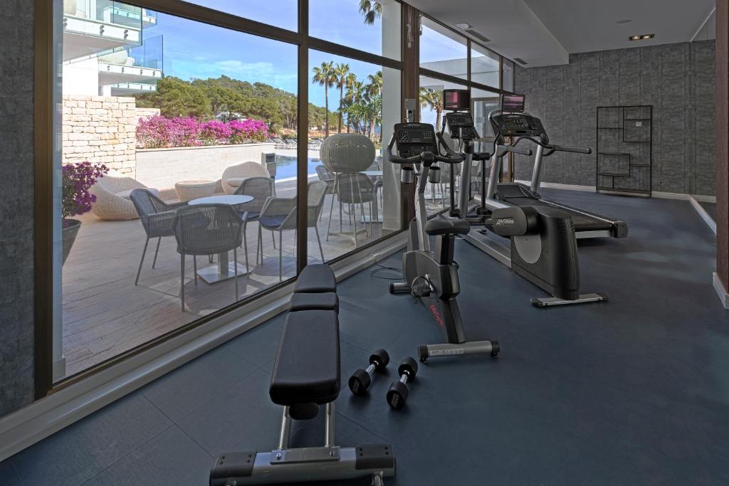 Catalonia Royal Ses Estaques-Adults Only، سانتا إيولاليا ديل ...