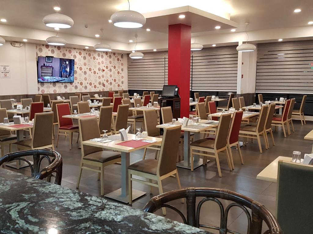 Restaurace v ubytování Hotel Alcala
