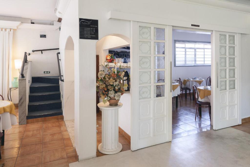  Hotel Casablanca