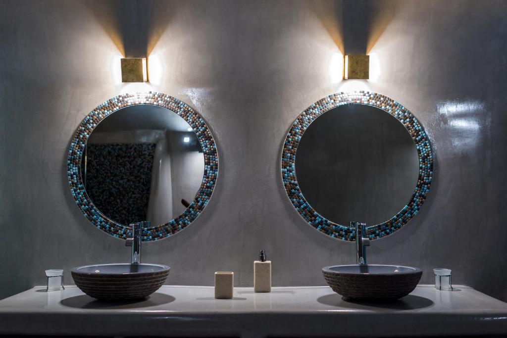 Nefeli Homes - Adults Only - 9