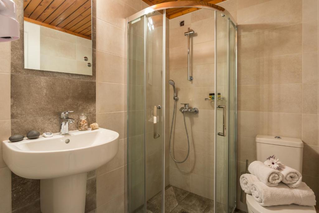 Koupelna v ubytování Hotel Akti