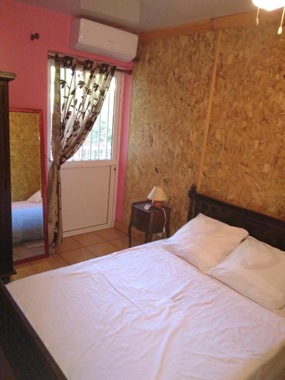 la cariole - Two-Bedroom House