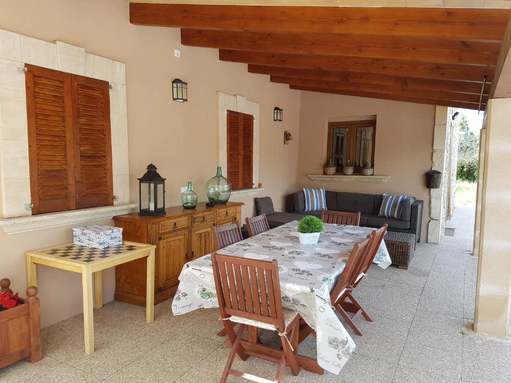Posezení v ubytování Finca Miralles