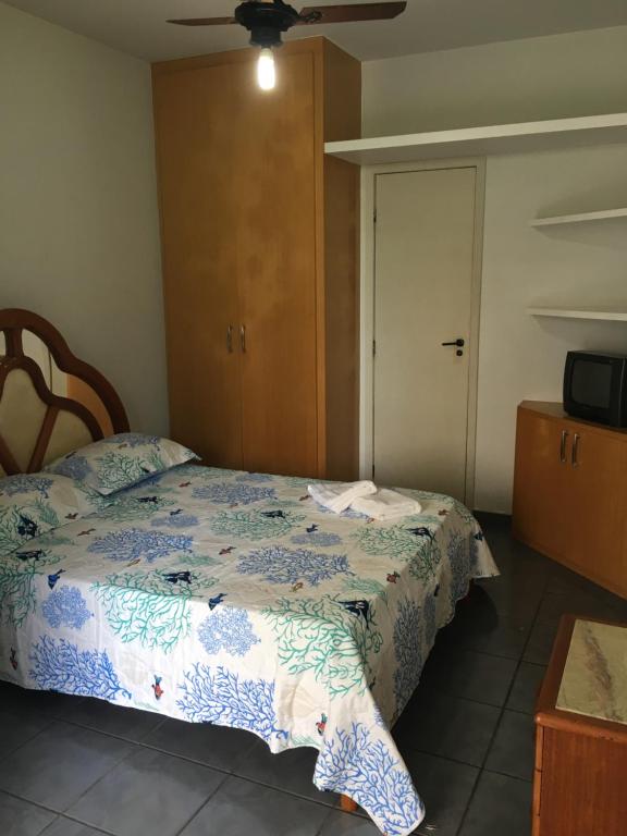  Apartamento 4 qtos c/vista para o mar