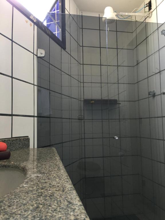  Apartamento 4 qtos c/vista para o mar