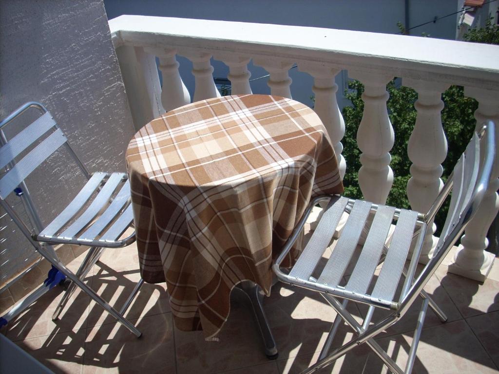 Apartments Kraljev Stanko - One-Bedroom Apartment With Balcony