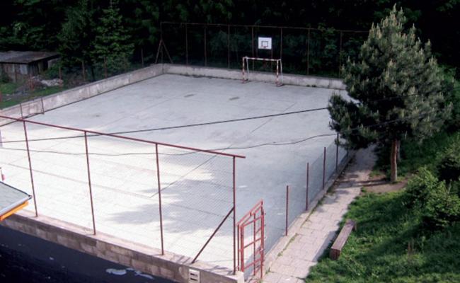 Tenis alebo squash v ubytovaní Horský hotel Eva alebo jeho okolí
