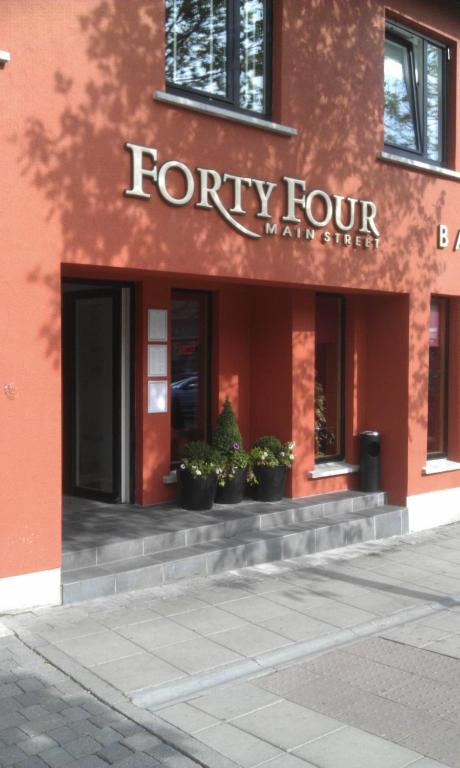 Hoone, kus hotell asub