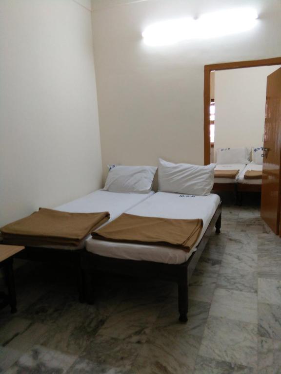 Postel nebo postele na pokoji v ubytování MSR Lodge