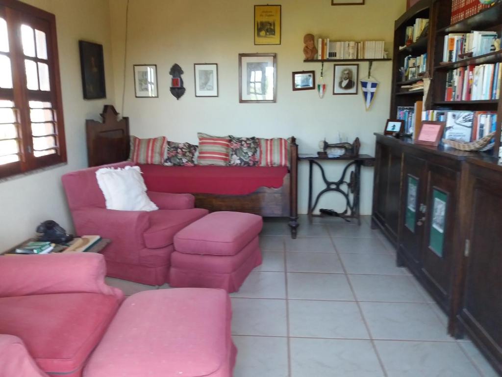  Pousada Cultural Canto dos Poetas