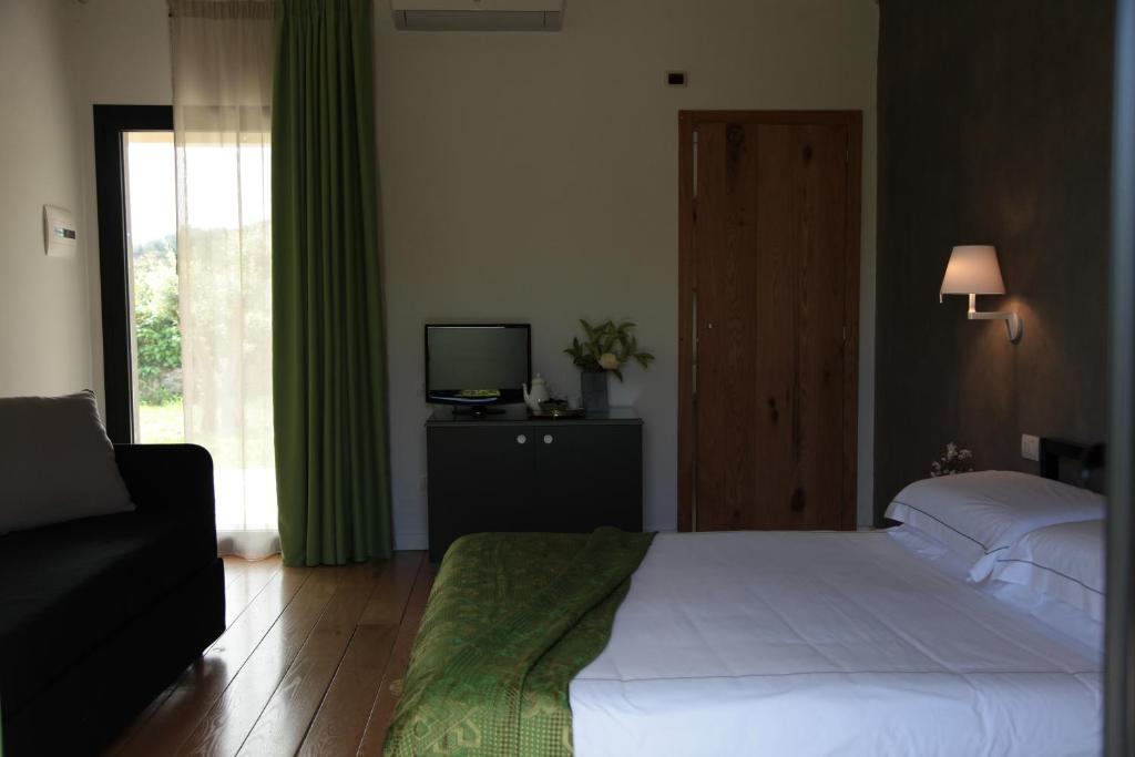 Talè Restaurant & Suite - Double Room With Garden View - Separate Building