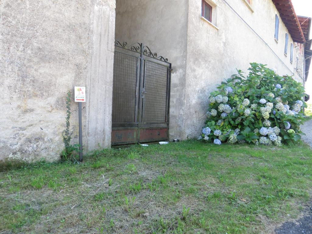 Ogród w obiekcie B&B Il Rovere