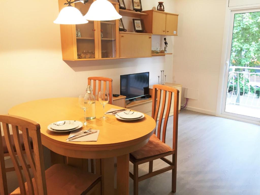 Televízia a/alebo spoločenská miestnosť v ubytovaní Apartment Victor