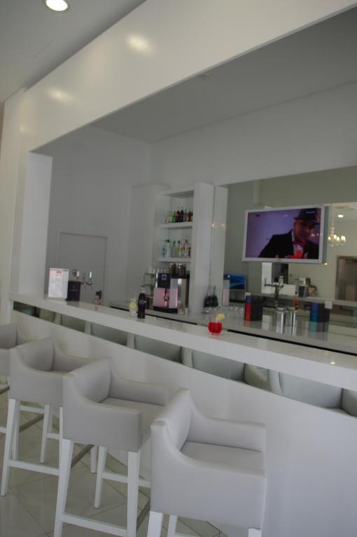 Фотография из галереи Kyriad Prestige Perpignan Centre Gare в Перпиньяне