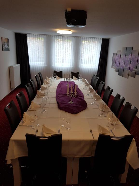 Fotografie z fotogalerie ubytování Hotel Bohlje v destinaci Westerstede