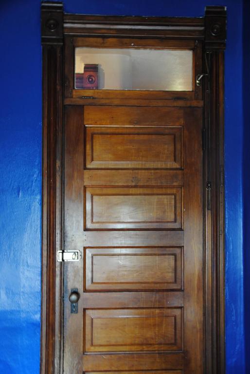 Off Broadway B & B photo