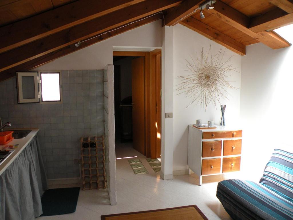 Deliziosa mansarda nel quartiere Marina - Cagliari Q8577 - Apartment